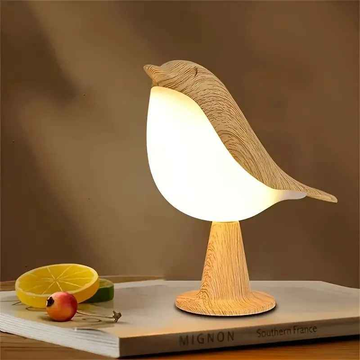 Bird Lamp – Elegant Illumination Inspired by Nature
