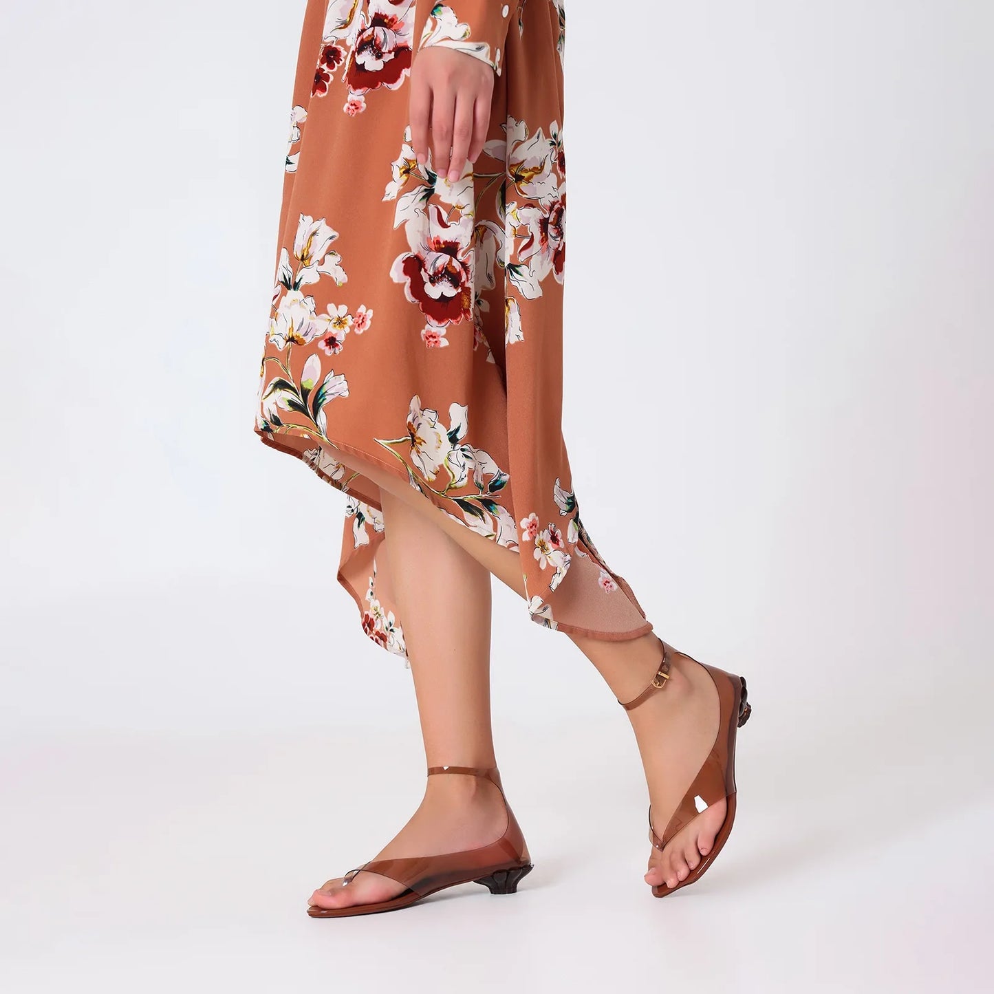 Comfortable jelly sandals women walking on the beach - VelmoraMart