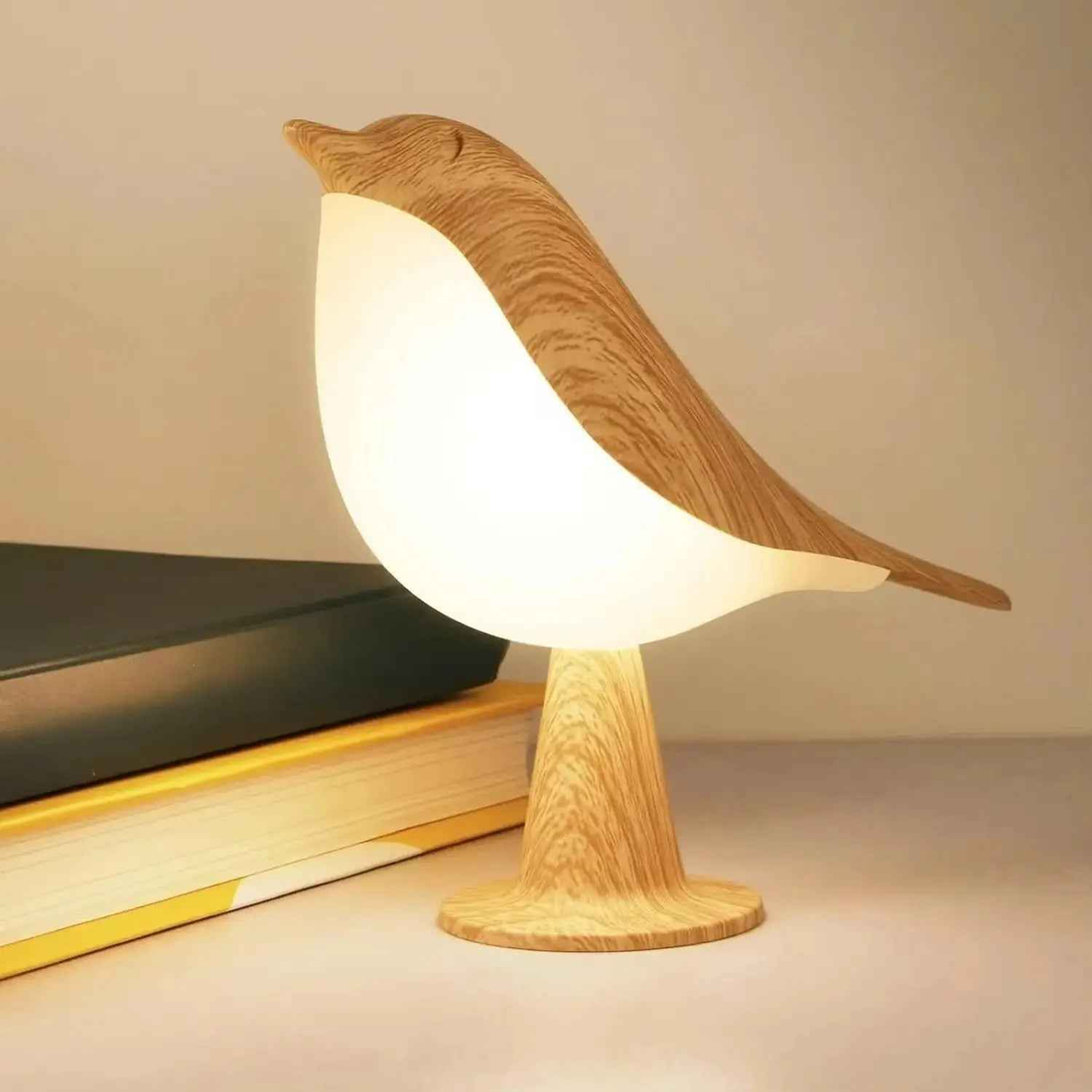 Bird Lamp – Elegant Illumination Inspired by Nature
