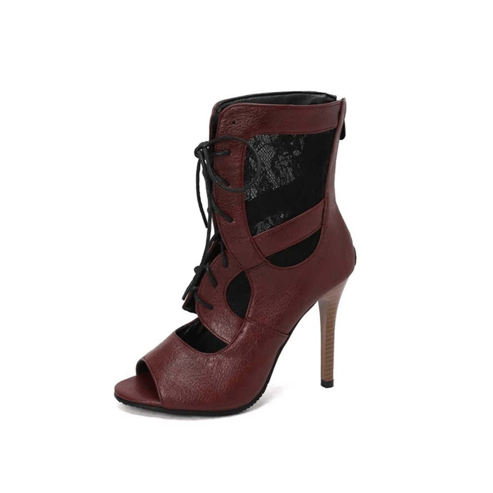 round toed cowboy boots
